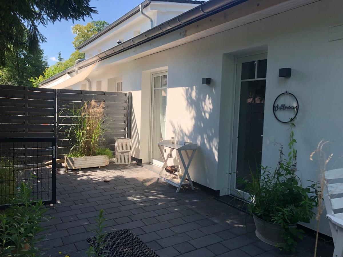Gartenloft Mit Outdoor Whirlpool Und Garten Petershagen-Eggersdorf Esterno foto