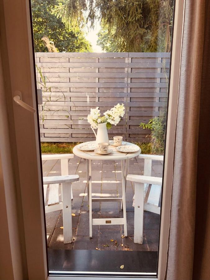 Gartenloft Mit Outdoor Whirlpool Und Garten Petershagen-Eggersdorf Esterno foto